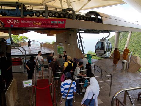 Lafarge malayan cement langkawi 12 km. Langkawi - Oriental Village, Cable Car and Sky Bridge ...