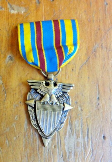 Defense Logistics Agency Distinguished Career Service Medal Full Size
