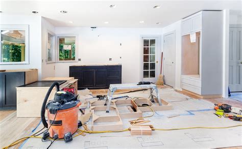 The Best Time To Add Hardwood Floors During Your Remodeling Project