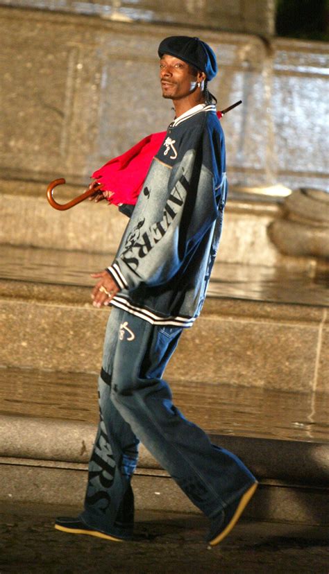 Snoop Doggs Most Stylish Denim Moments Of All Time May 06 2004 90s