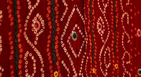 Do You Know About The Beautiful Traditional Fabrics Of Rajasthan