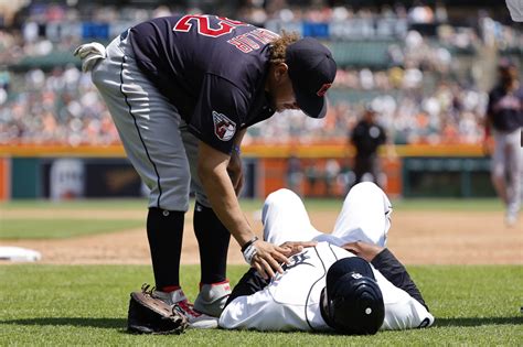 Tigers Injuries On Sunday That Prove Detroit Baseball Is Cursed