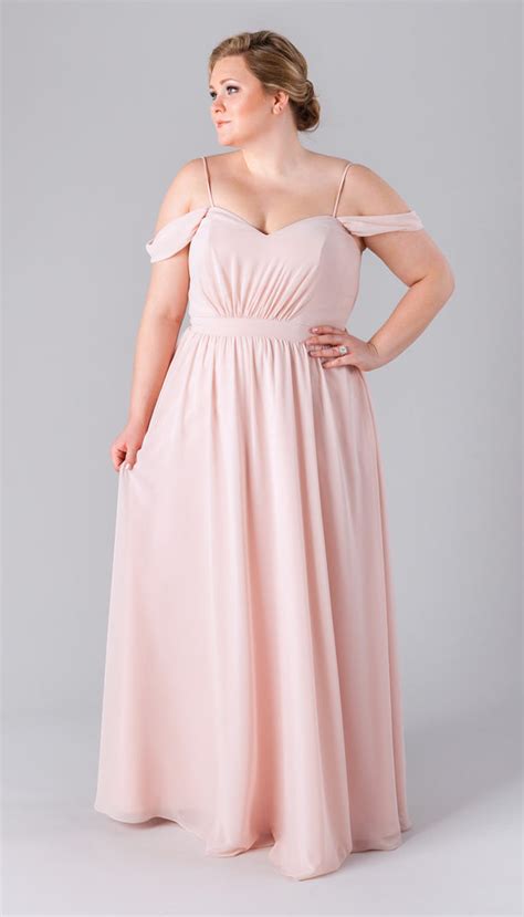 6 Incredibly Flattering Plus Size Bridesmaid Dresses