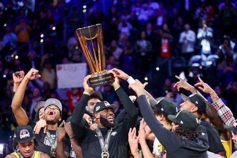 Lebron James And Los Angeles Lakers Make Nba History With In Season