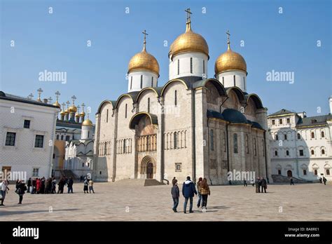 Cathedral Of The Assumption Kremlin Moscow Russia Stock Photo Alamy