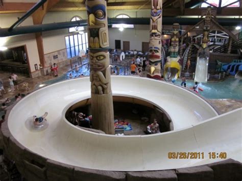 Find yourself a great private vacation when you rent out a cabin or cottage in the wisconsin dells! Great Wolf Lodge - Wisconsin Dells Wi