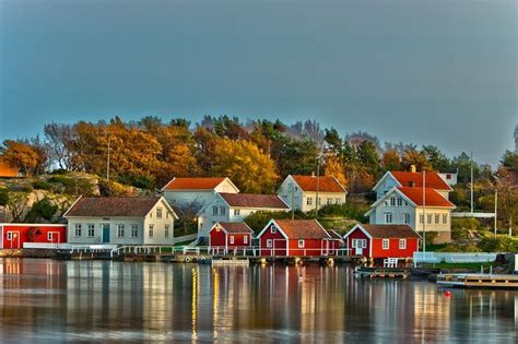 Grimstad (pronounced ˈɡrɪ̀mstɑ (listen)) is a municipality in agder county, norway. Grimstad, Norway