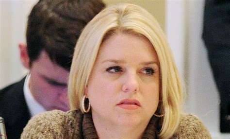 Pam Bondi Truly Believes This About Gay Marriage Daily Business Review