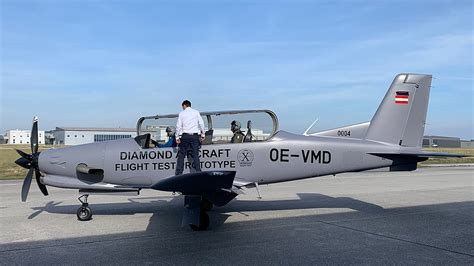 Belgian Defence Trials Dart Basic Trainer Diamond Aircraft Industries
