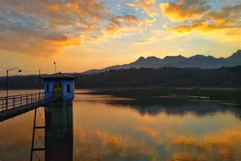 Waduk gunung rowo di kabupaten pati ini merupakan waduk yang dibangun pada masa pemerintahan belanda di tahun 1928. Tempat Wisata di Pati Terbaru 2020 Paling Indah