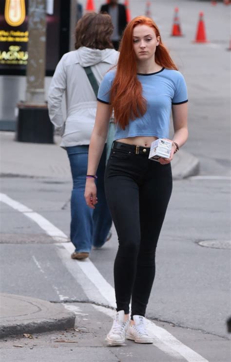 Sophie Turner In Tight Jeans 07 Gotceleb
