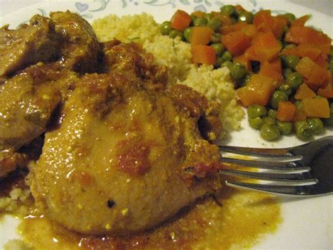 My kids go crazy over this dish and they love when i make it. Envy My Cooking: Crockpot curry chicken