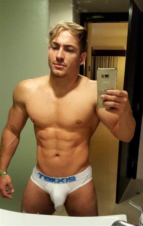 Pecstacular Henry Licetts Bathroom Bulge Selfies Click Here Gay