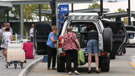 Perth Airport To Launch New Five Minute Limit On Pick Up Drop Off