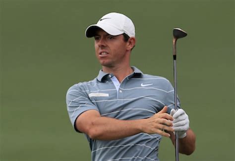 Rory mcilroy became a professional golfer at the age of 18, having already won the silver medal at the open championship for best amateur. Rory McIlroy convaincu que la Ryder Cup sera repoussée ...