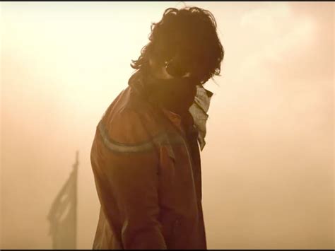 You will definitely find here a wallpaper to express a modern trend, your mood or feeling. KGF HQ Movie Wallpapers | KGF HD Movie Wallpapers - 48680 - Oneindia Wallpapers