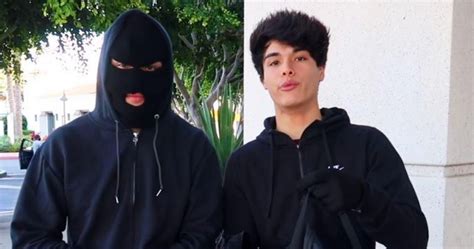 Tiktok Twins Charged Over Bank Robbery Prank Caribbean News Now
