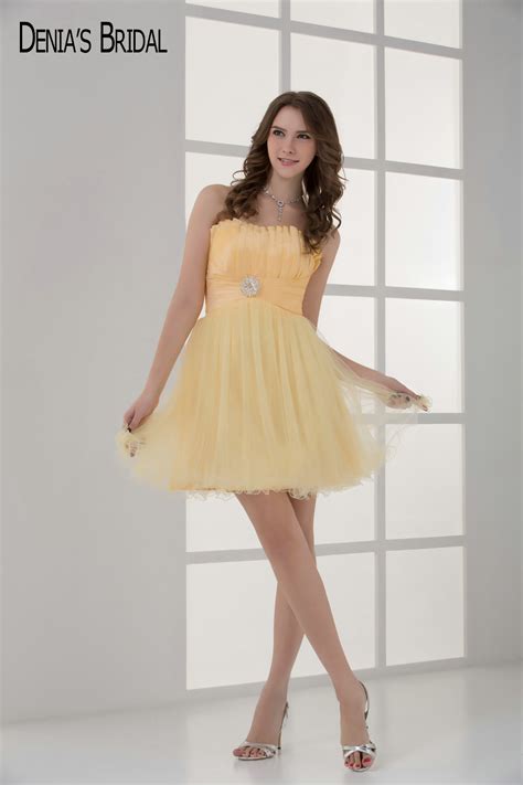 2017 Short Yellow Cocktail Party Dresses With Strapless Neckline Above