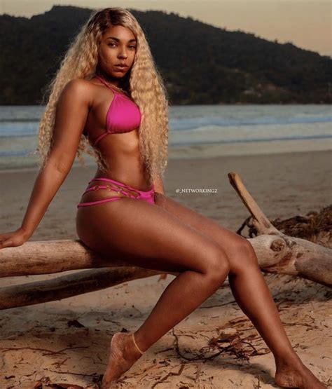 Ashanti Shows Off New Bikini Photos In Trinidad And Tobago And Dancing With Usain Bolt Pics Vids