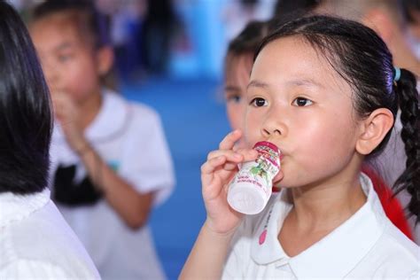 Vinamilk Tổ Chức Hoạt động Dành Cho Trẻ Em Nhân Ngày Sữa Thế Giới