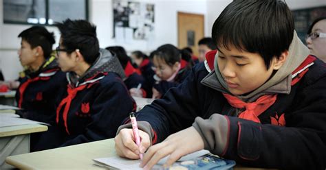 Китайские школьники за партой 53 фото фото картинки и рисунки