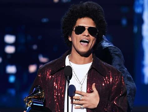 Pin By Meredith Boatwright On The 2018 60th Grammy Awards Bruno Mars