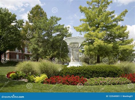 Park Around Missouri State Capitol Jefferson Mo Stock Image Image Of