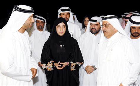 ونعى الشيخ محمد بن راشد، رفيقه، بكلمات مؤثرة، كاتبا:إنا لله وإنا إليه راجعون. كلداري: نائب حاكم دبي يحمل أفكاراً نيرة تختص بجمال الخيل ...