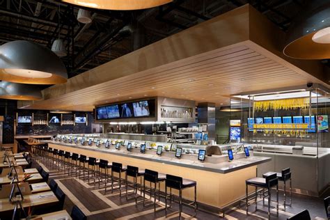Best Airport Bar Restaurant Atmosphere Winners 2016 10best Readers