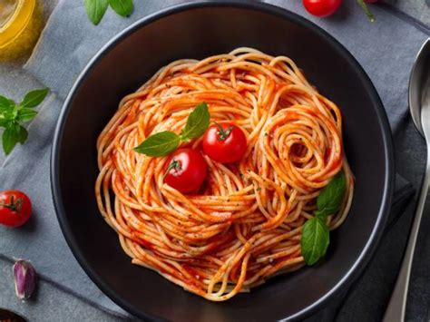Descubrir 74 Imagen Receta Espaguetis Con Tomate Abzlocal Mx