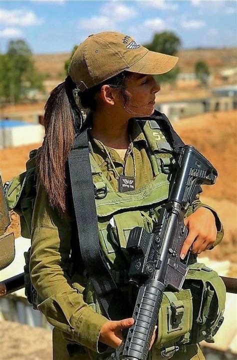 idf women military women military girl israeli defence forces israeli girls hero world