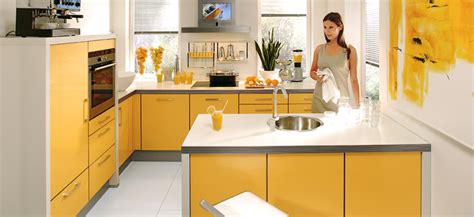 Yellow kitchens come in a variety of tones and can be designed to put the yellow into any area yellow is among the most frequently used colors in kitchen designs. Yellow Kitchens
