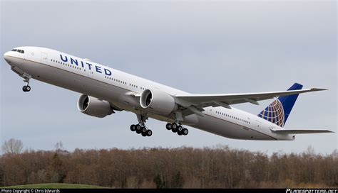 N59034 United Airlines Boeing 777 322er Photo By Chris Edwards Id