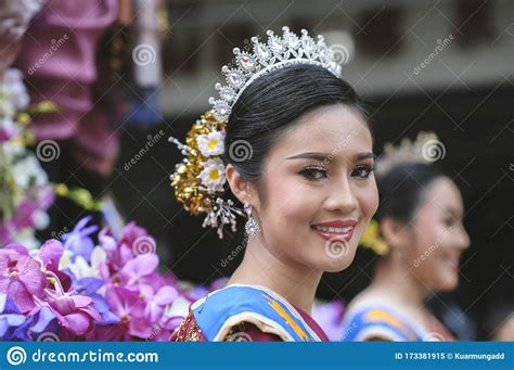 Chiang Mai Thailand February 08 2020 Beauty Queen Contestants Sitting On Float During