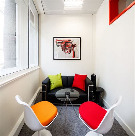 Small Meeting Room Red 24 Managements New Office Holborn Office
