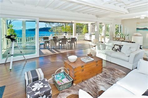 Ville, villette, masserie di lusso, appartamenti, monolocali, case con giardino, bilocali, trilocali, quadrilocali e villa sul mare a san foca, eccezionale per posizione, possiede grande giardino, con accesso diretto al mare e si trova a 20mt dalla spiaggia degli aranci, la. Arredamento casa mare - Tendenze Casa