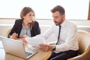 We will define what is a lawyer, what is an attorney, what are the differences between attorneys and lawyers, the difference in their studies. Defining What is the Difference Between a Lawyer and an ...