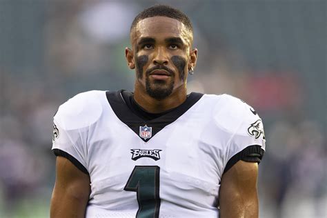 Jalen Hurts sent to hospital minutes after Eagles kickoff with mystery