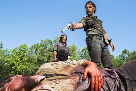 ‘the Walking Dead Season 8 — Photos Of Andrew Lincoln And More