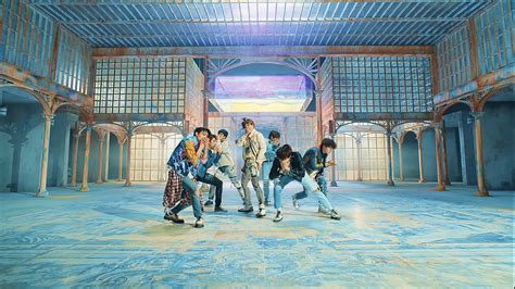Yongseok choi (lumpens)assistant director : BTS : « FAKE LOVE » devient le MV d'un groupe de K-Pop à ...