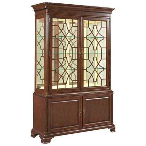 Kincaid Furniture Hadleigh Traditional China Cabinet With Adjustable