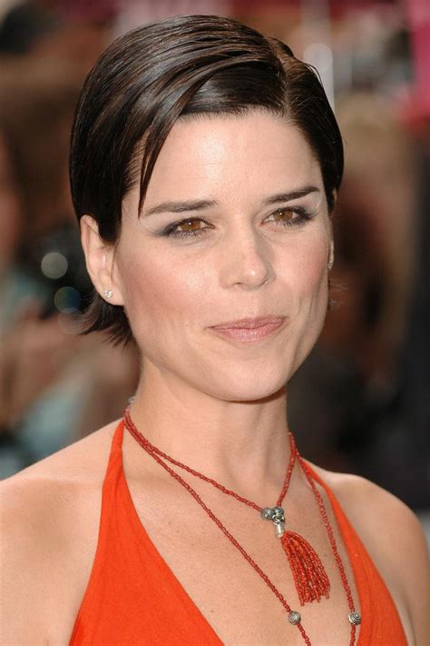Ross collegiate vocational institute, where she trained in acting and worked in theatre.following a series of guest appearances, she first received recognition for starring in. Neve Campbell | NewDVDReleaseDates.com