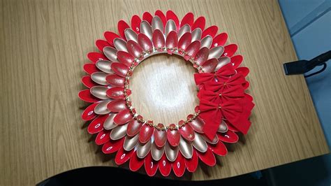 How To Make A Wreath From Plastic Spoons The Hip Horticulturist