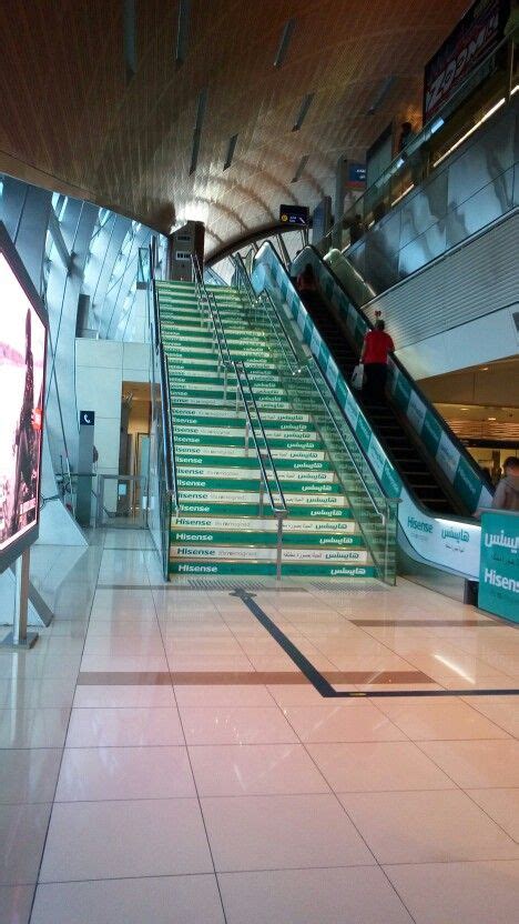 Khalifa Dubai Metro System Travelista Dubai Mall Metro Station