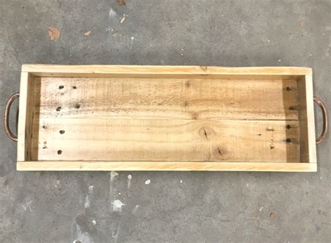 Simple Diy Wood Coffee Tray Made From Pallets Dream Design Diy