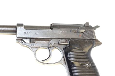 Pistoler Walther P38 Byf Mauser En 1944 Calibre 9x19
