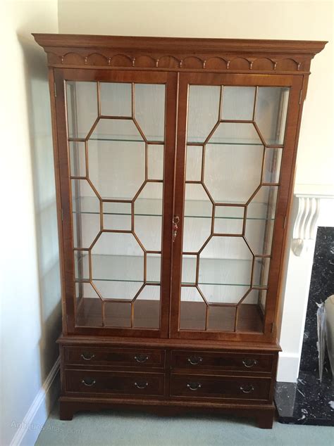 Maybe you would like to learn more about one of these? Antiques Atlas - Georgian Style Mahogany Display / China ...