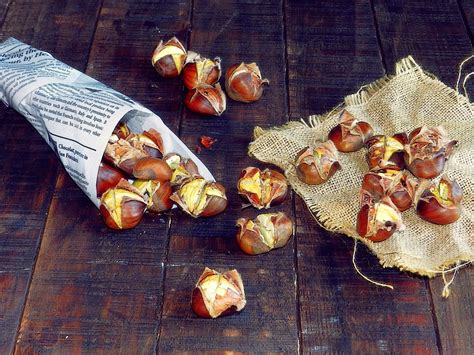 Pero, para asar castañas en casa tenemos que decantarnos por otras opciones. Castañas asadas | Cocina