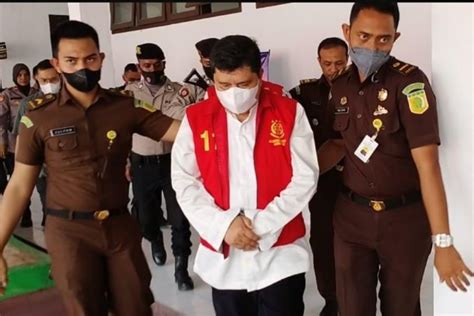 Jadi Tersangka Korupsi Kadis Perkim Aceh Ditahan Nasional