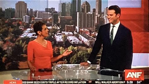 This Is Why News Anchors Sit At The Anchor Desk — Ftvlive